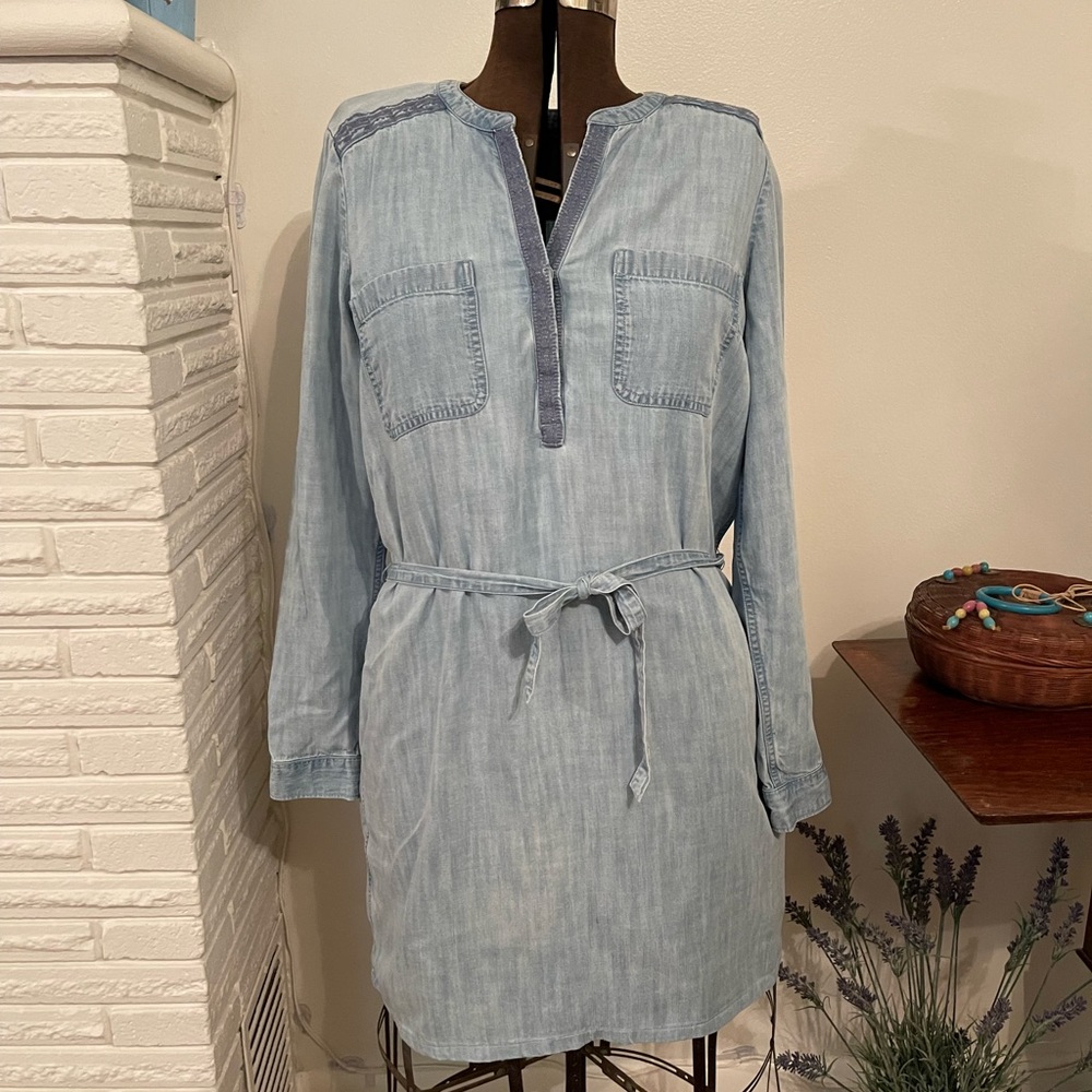 Eddie Bauer Medium Chambray (denim) Dress